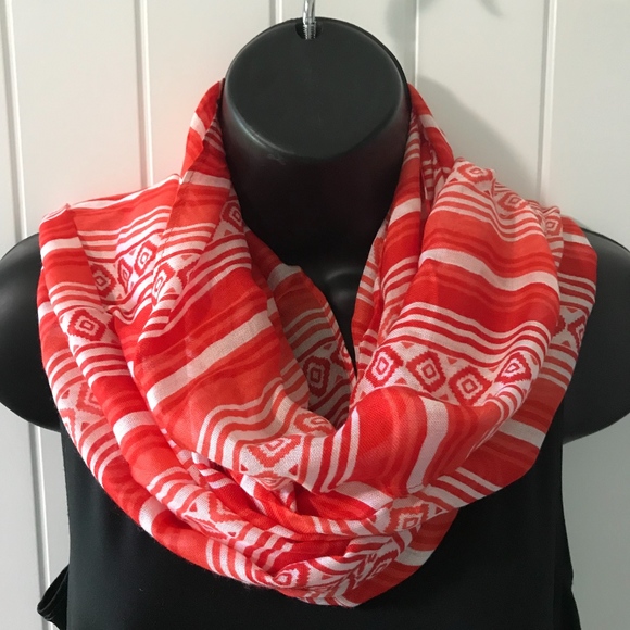Vera Bradley Accessories - 🥳Host Pick🥳Vera B. Scarf Serape Paradise-NWT